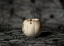 Load image into Gallery viewer, Skull Jack O&#39;Lantern