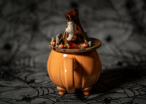 Lidded Pumpkin | Graveyard