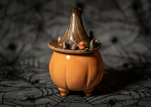 Lidded Pumpkin | Graveyard