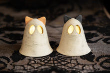 Load image into Gallery viewer, Kitty Ghost