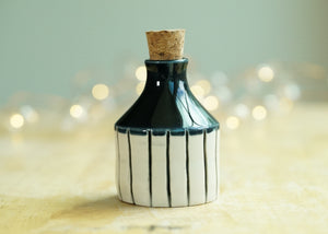 Potion bottle - Black and white stripe