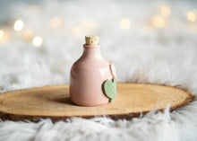 Load image into Gallery viewer, Hugs in bottle pink